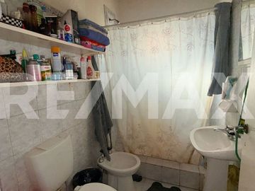 CASA EN VENTA 2 DORMITORIOS