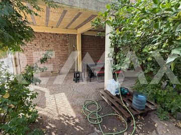 CASA EN VENTA 2 DORMITORIOS