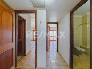 DEPARTAMENTO EN VENTA.PISO COMPLETO.APTO CREDITO