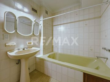 DEPARTAMENTO EN VENTA.PISO COMPLETO.APTO CREDITO