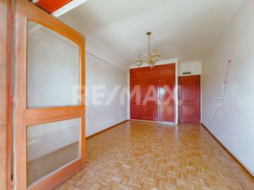 DEPARTAMENTO EN VENTA.PISO COMPLETO.APTO CREDITO