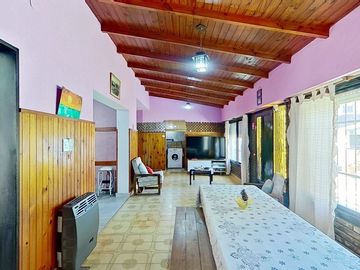 VENTA CASA CUATRO AMBIENTES BECCAR FONDO GARAJE