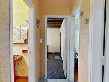 VENTA CASA CUATRO AMBIENTES BECCAR FONDO GARAJE