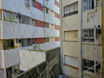 VENTA DEPARTAMENTO 2 AMBIENTES Y COCHERA V URQUIZA