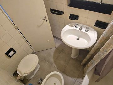 VENTA DEPARTAMENTO 2 AMBIENTES Y COCHERA V URQUIZA