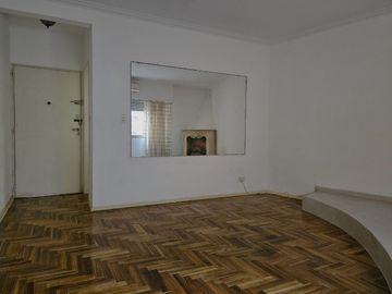 VENTA DEPARTAMENTO 2 AMBIENTES Y COCHERA V URQUIZA