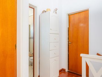 Casa en  venta - Los Robles - Burzaco