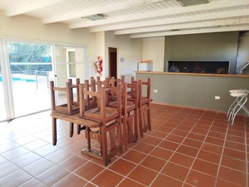 Departamento en Residencias del Sur.. 1 dormitorio. Con cochera y amenities