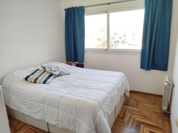 Departamento en Residencias del Sur.. 1 dormitorio. Con cochera y amenities