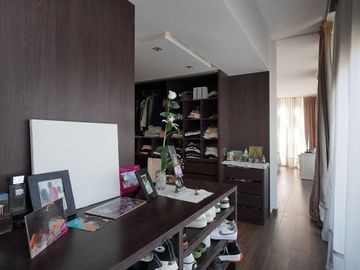 Venta Casa 5 Ambientes en Adrogué