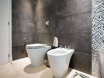 Venta Casa 5 Ambientes en Adrogué