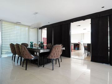 Venta Casa 5 Ambientes en Adrogué