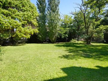 Venta Casa 5 Ambientes en Adrogué