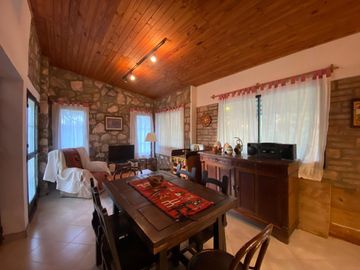 Venta casa con pileta en Casa grande punilla