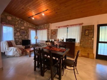 Venta casa con pileta en Casa grande punilla