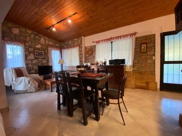Venta casa con pileta en Casa grande punilla