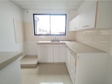 Tumbaco, Departamento en Renta, 80m2, 2 Habitaciones
