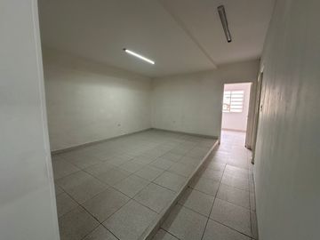 Casa En Venta, Champagnat - Alameda