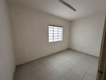 Casa En Venta, Champagnat - Alameda