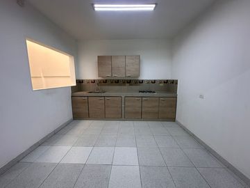 Casa En Venta, Champagnat - Alameda