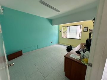 Casa En Venta, Champagnat - Alameda
