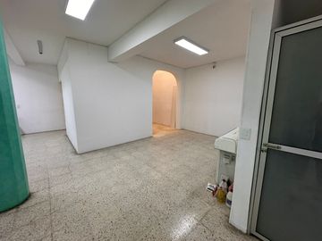 Casa En Venta, Champagnat - Alameda