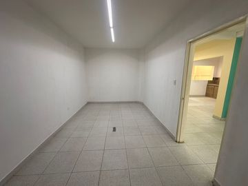 Casa En Venta, Champagnat - Alameda