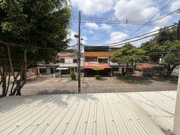 Casa En Venta, Champagnat - Alameda
