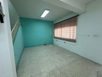 Casa En Venta, Champagnat - Alameda