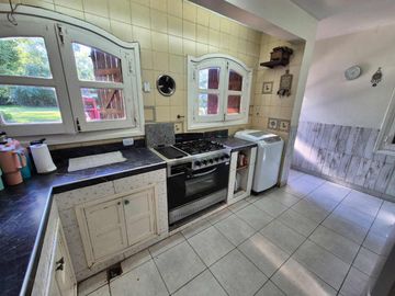 VENTA DE CASA EN PILAR