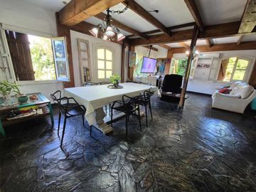 VENTA DE CASA EN PILAR