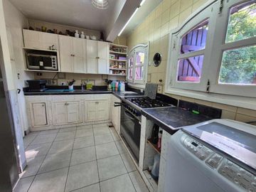 VENTA DE CASA EN PILAR