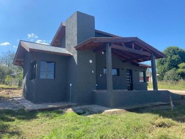 Casa en venta 2 dorm APTA CREDITO santa rosa
