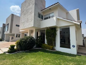 Casa - El Mesón