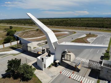 Terreno Fracc. Privado Las Aves, Pesqueria, N.L.