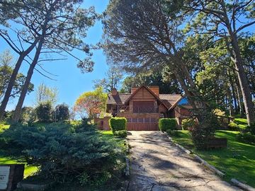 VENTA CASA PINAMAR MAS LOTE