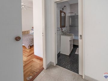 CASA 223M2 VENTA RAMOS MEJIA C/PATIO PARRI + DEPTO