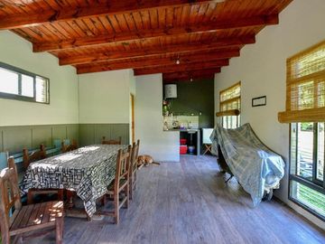 CASA EN VENTA LA PLATA SOBRE 1,6 HECTÁREAS PILETA