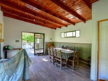 CASA EN VENTA LA PLATA SOBRE 1,6 HECTÁREAS PILETA
