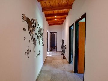 CASA EN VENTA LA PLATA SOBRE 1,6 HECTÁREAS PILETA