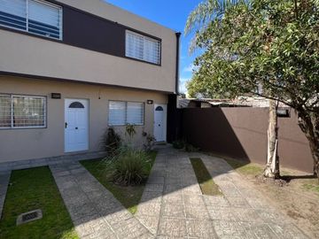 VENTA PH 3AMB CON COCHERA APTO CREDITO - ITUZAINGO