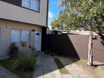 VENTA PH 3AMB CON COCHERA APTO CREDITO - ITUZAINGO