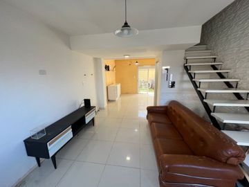 VENTA PH 3AMB CON COCHERA APTO CREDITO - ITUZAINGO