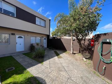 VENTA PH 3AMB CON COCHERA APTO CREDITO - ITUZAINGO