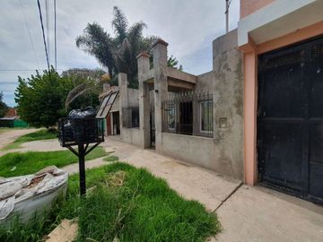 CASA 3 AMB  EN GARIN CENTRO