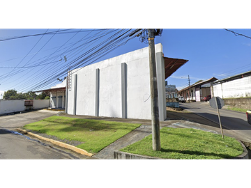 REMATE / EDIFICIO CON LOCALES COMERCIALES / DAVID CHIRIQUI / 395M JC