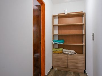 Venta casa de 3 dormitorios y piscina en Roldán