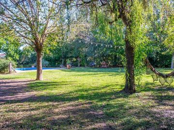 Venta casa de 3 dormitorios y piscina en Roldán