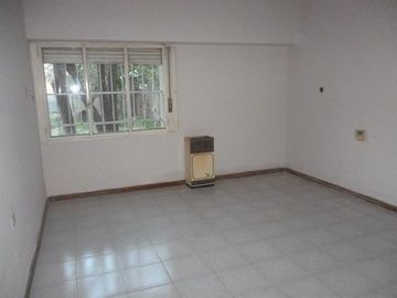 Casa 2d. Con Gge Y Ptio