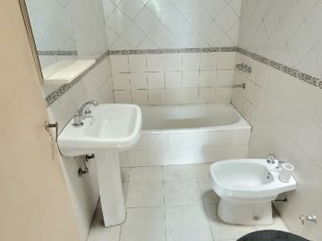 Departamento Tipo Casa en venta en Lanus Oeste